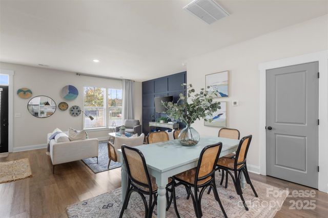 920 Blu Central Road, Charlotte, NC 28134