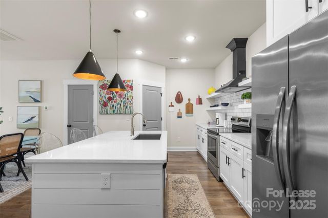 920 Blu Central Road, Charlotte, NC 28134