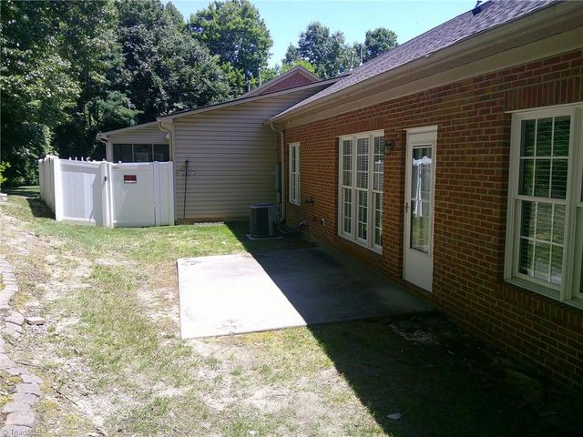 373 Northbridge Drive, High Point, NC 27265