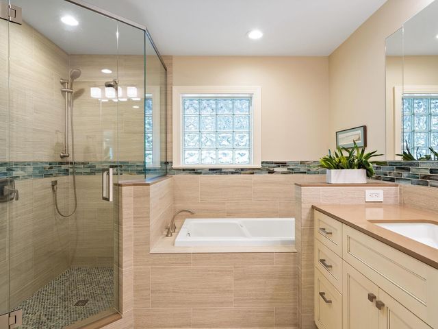 606 OWL WAY, Sarasota, FL 34236