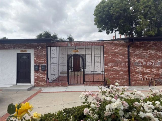 22149 Welby, Canoga Park, CA 91303