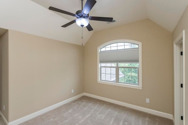 111 Country Hills Dr, Hendersonville, TN 37075