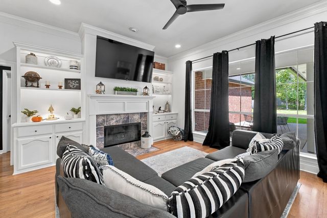 17086 Rennes Rd, Prairieville, LA 70769