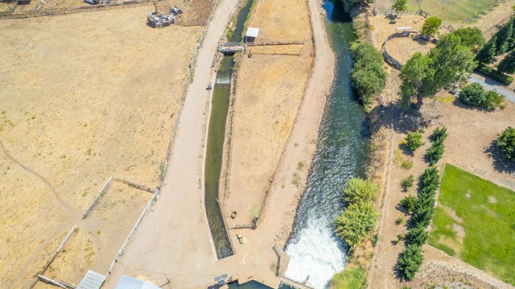 Image 10 of property listing at 0 Apn 310-143-39, Fresno, CA 93737