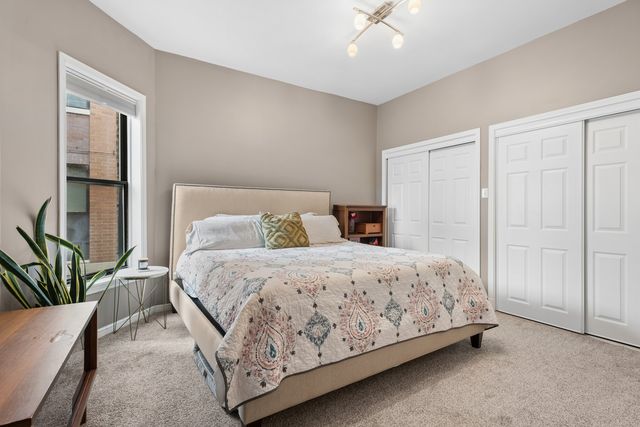 3909 N Sheridan Road 3H, Chicago, IL 60613