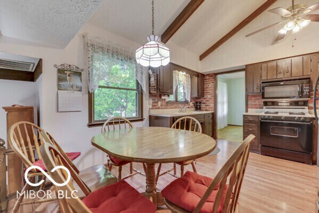 388 Leaning Tree Road, Greenwood, IN 46142