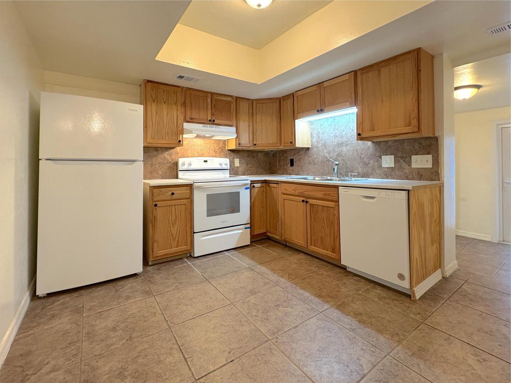 1124 NE 5th Avenue 6, Fort Lauderdale, FL 33304