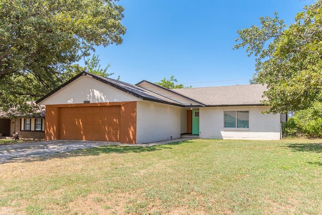 20435 Palmer Road, Harrah, OK 73045