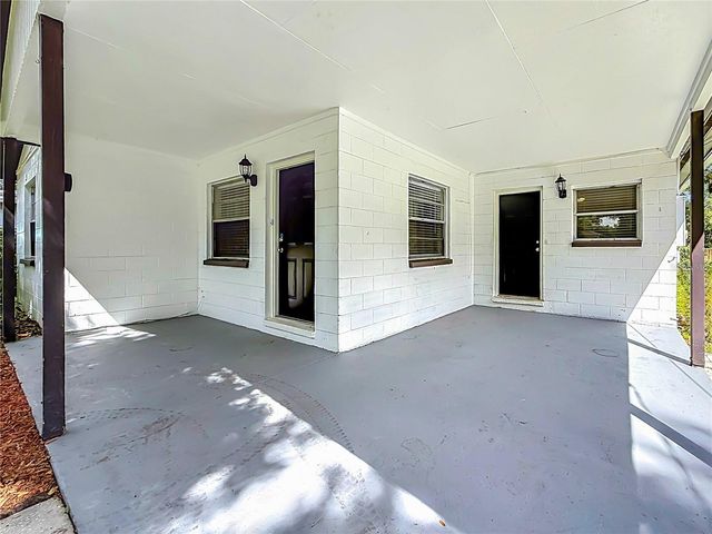 8307 N ELMER STREET, Tampa, FL 33604