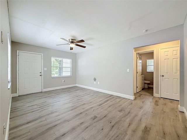 8307 N ELMER STREET, Tampa, FL 33604