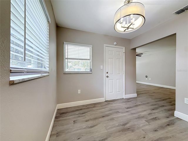 8307 N ELMER STREET, Tampa, FL 33604