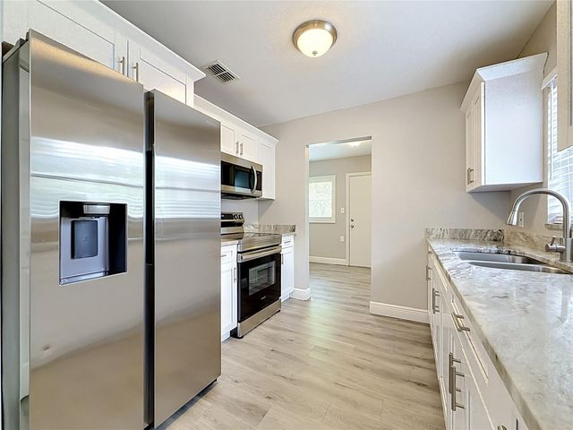 8307 N ELMER STREET, Tampa, FL 33604
