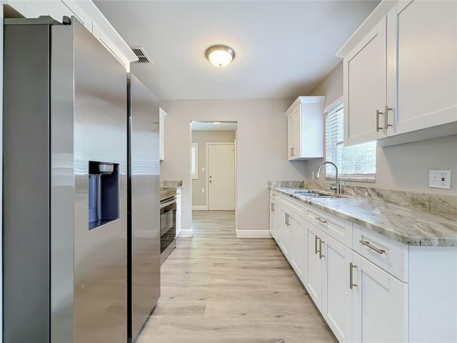8307 N ELMER STREET, Tampa, FL 33604