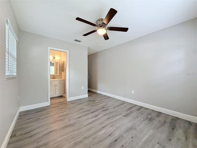 8307 N ELMER STREET, Tampa, FL 33604