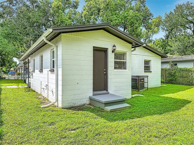 8307 N ELMER STREET, Tampa, FL 33604
