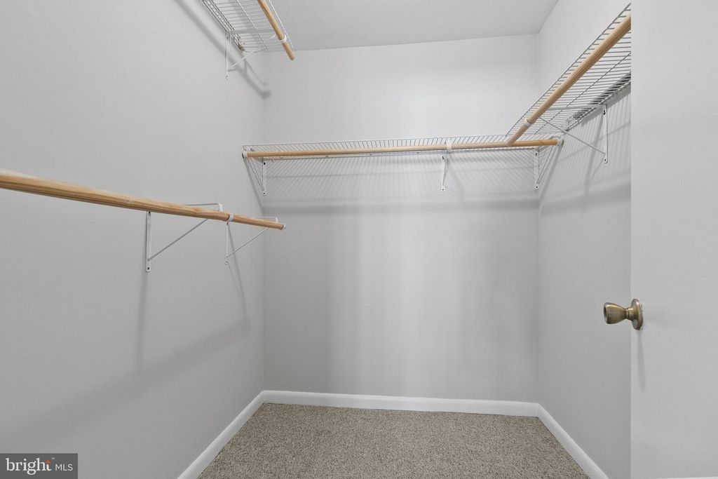Image 20 of property listing at 8801 RUSLAND CT, Fort Washington, MD 20744
