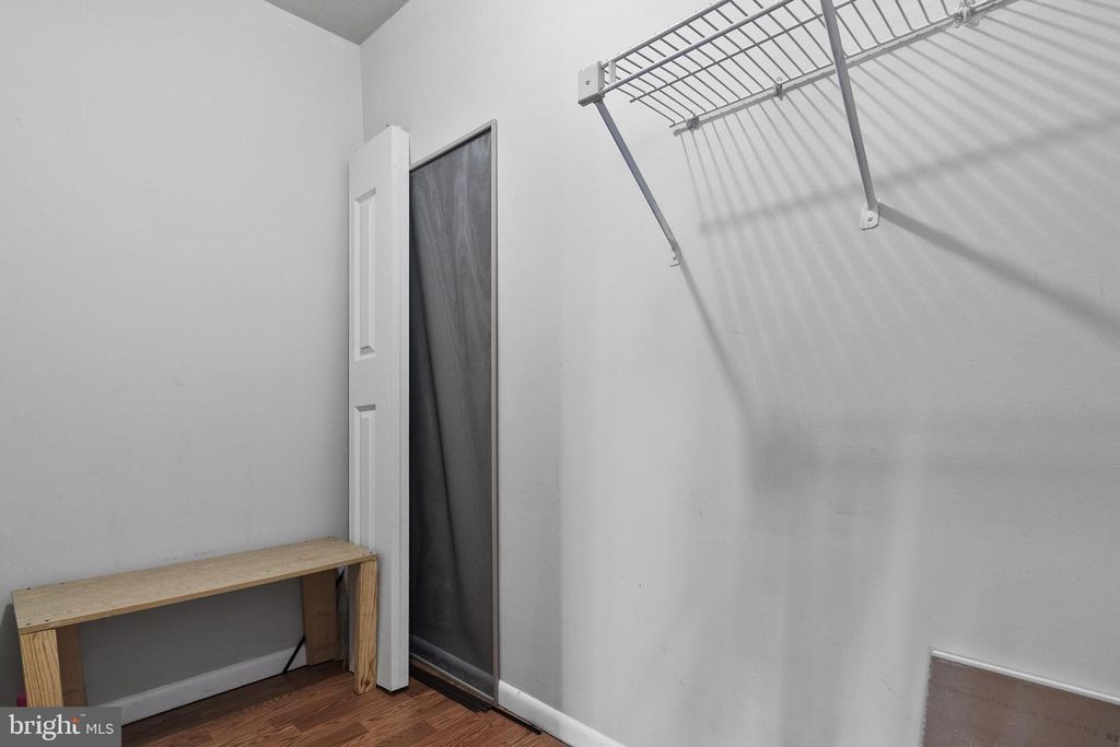 Image 3 of property listing at 8801 RUSLAND CT, Fort Washington, MD 20744