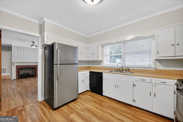 84 Hillsdale Road, Forsyth, GA 31029