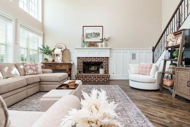 3515 TOURNAMENT Drive, Elgin, IL 60124