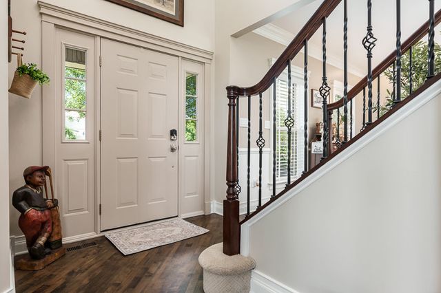 3515 TOURNAMENT Drive, Elgin, IL 60124