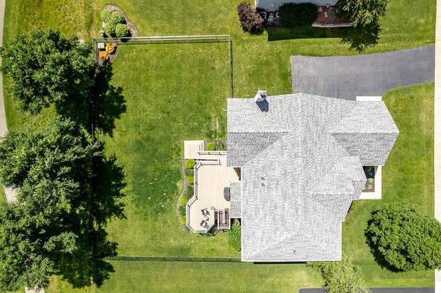 3515 TOURNAMENT Drive, Elgin, IL 60124
