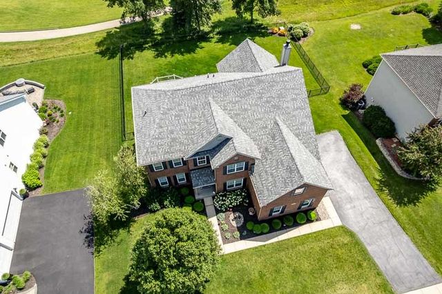 3515 TOURNAMENT Drive, Elgin, IL 60124