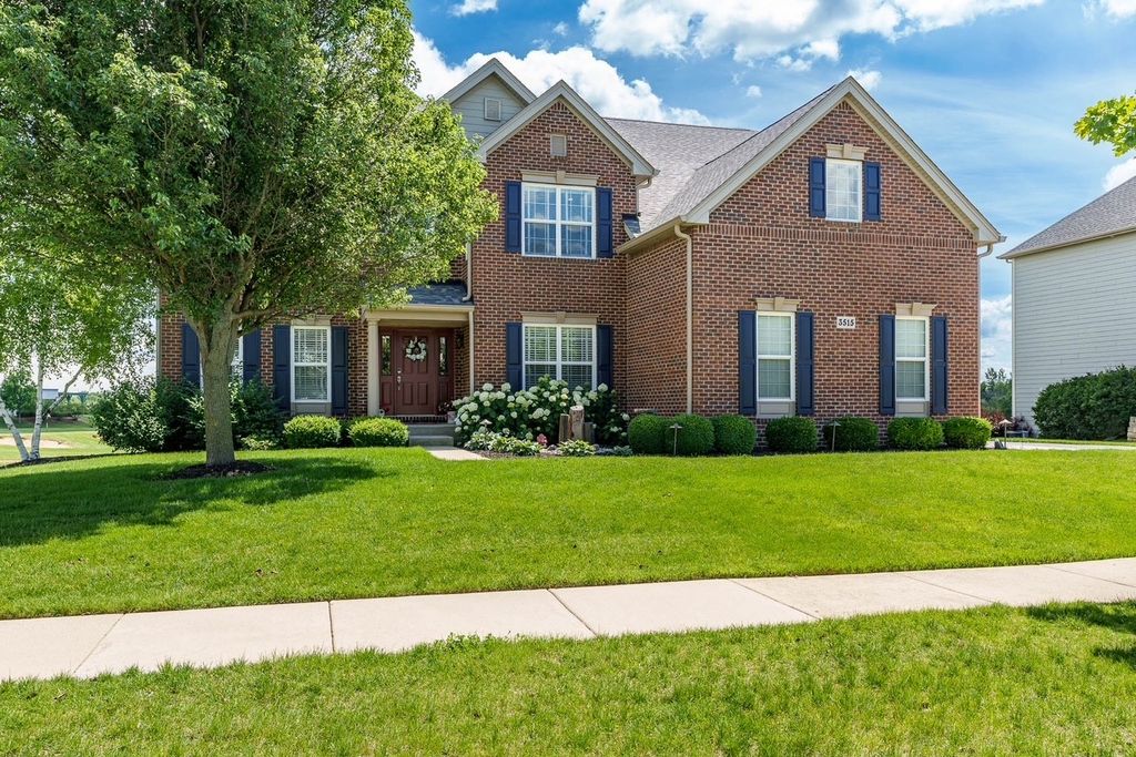 3515 TOURNAMENT Drive, Elgin, IL 60124
