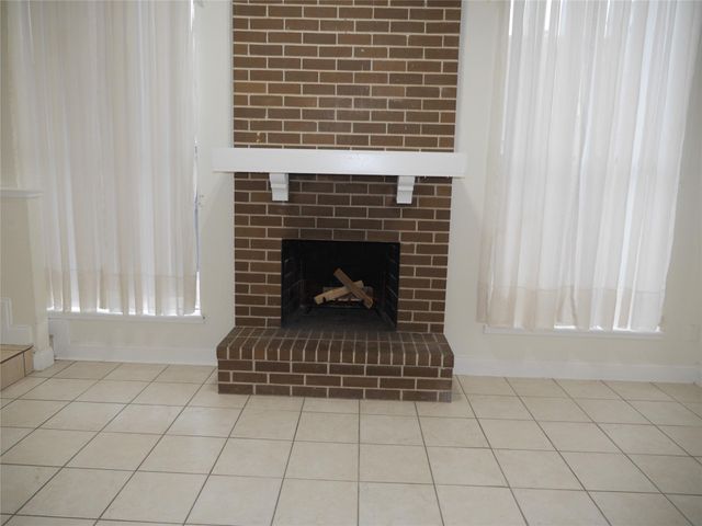 13840 Hollowgreen Drive 106, Houston, TX 77082