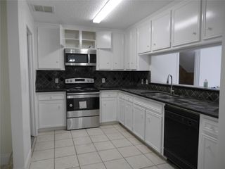 13840 Hollowgreen Drive 106, Houston, TX 77082