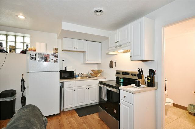 2102 West St, Munhall, PA 15120