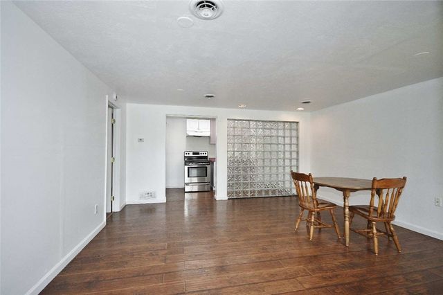 2102 West St, Munhall, PA 15120