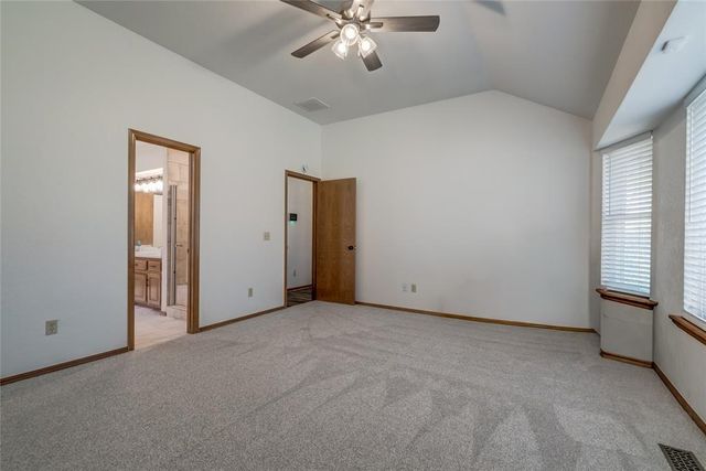 2117 Summer Hollow Lane, Edmond, OK 73013