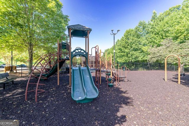 2445 Fisk Falls Drive, Braselton, GA 30517