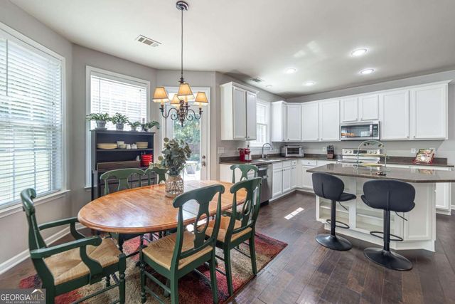 2445 Fisk Falls Drive, Braselton, GA 30517