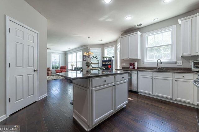 2445 Fisk Falls Drive, Braselton, GA 30517
