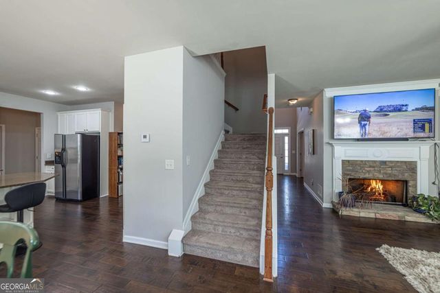 2445 Fisk Falls Drive, Braselton, GA 30517