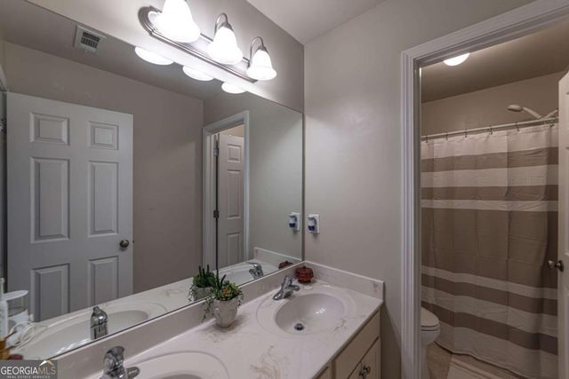2445 Fisk Falls Drive, Braselton, GA 30517