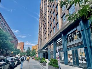 180 Front Street 15J, Brooklyn, NY 11201
