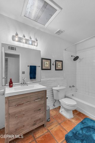 11268 Warbonnet Drive, El Paso, TX 79936