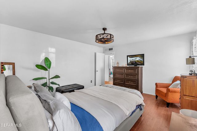 11268 Warbonnet Drive, El Paso, TX 79936