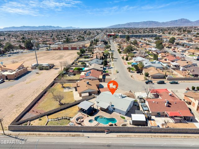 11268 Warbonnet Drive, El Paso, TX 79936