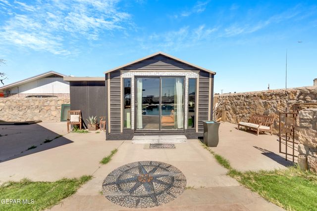 11268 Warbonnet Drive, El Paso, TX 79936