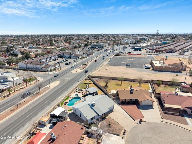 11268 Warbonnet Drive, El Paso, TX 79936