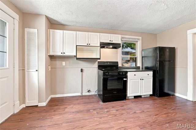 7809 elton, St Louis, MO 63123