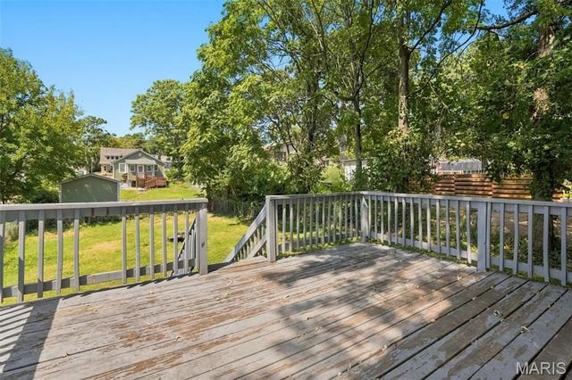 7809 elton, St Louis, MO 63123