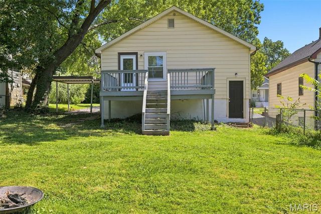 7809 elton, St Louis, MO 63123