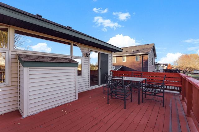 8346 Park Avenue NE, Otsego, MN 55330