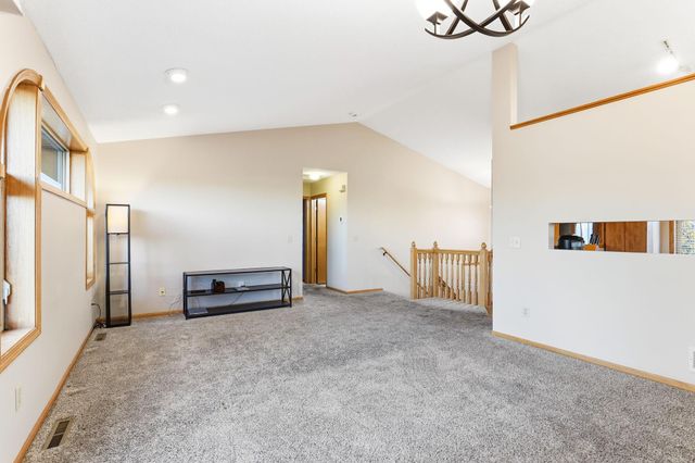 8346 Park Avenue NE, Otsego, MN 55330