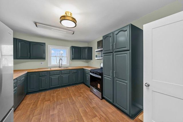 3719 Logan Avenue N, Minneapolis, MN 55412