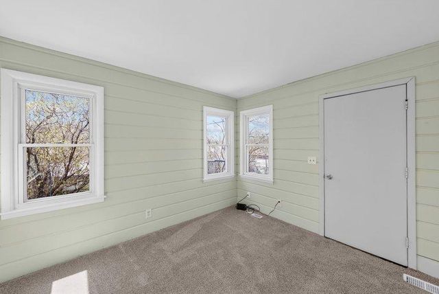 3719 Logan Avenue N, Minneapolis, MN 55412